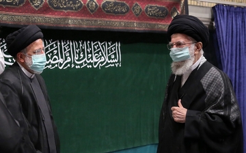 Rencontre du Président avec le Guide suprême de la Révolution au retour du Sommet de Shanghai et à la veille de son voyage à New York